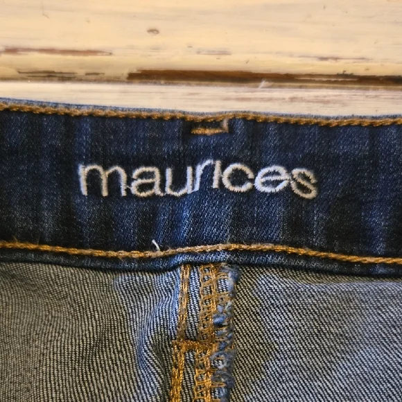 Maurices Dark Blue Cropped Jeans - Picture 2 of 7